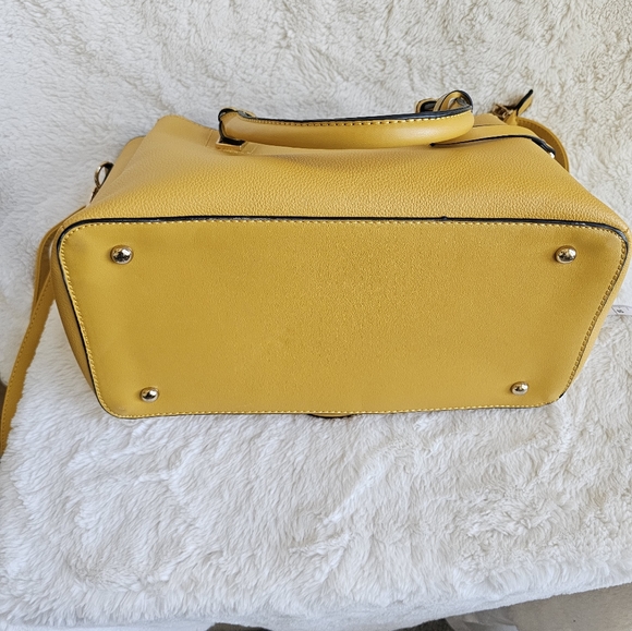 Large Yellow Tote Satchel - Picture 2 of 8